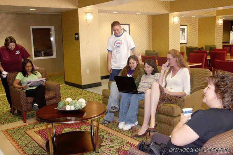 Hampton Inn Santa Rosa Interior photo